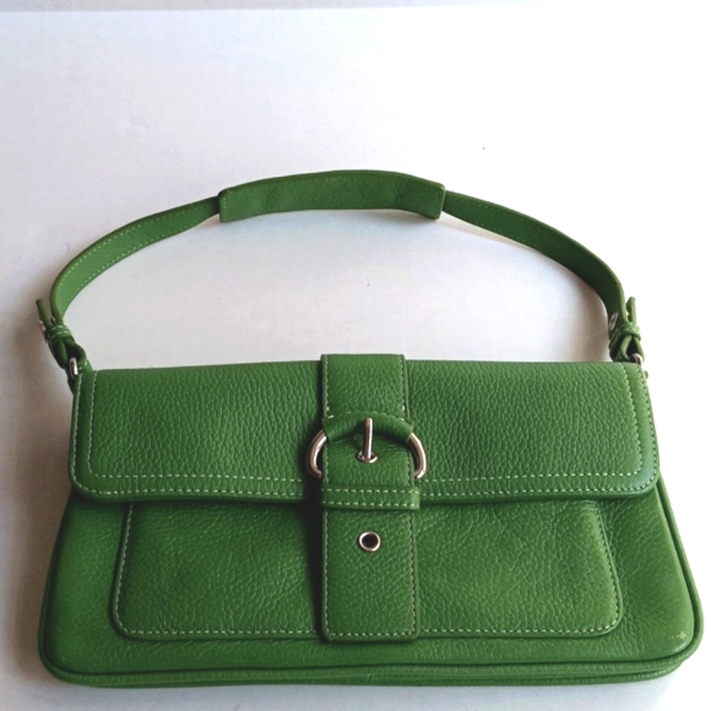 ANNTAYLOR GREEN LEATHER PURSE